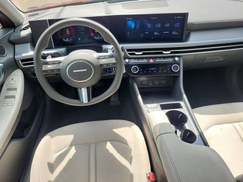 Used 2024 Hyundai Sonata SEL FWD image 24