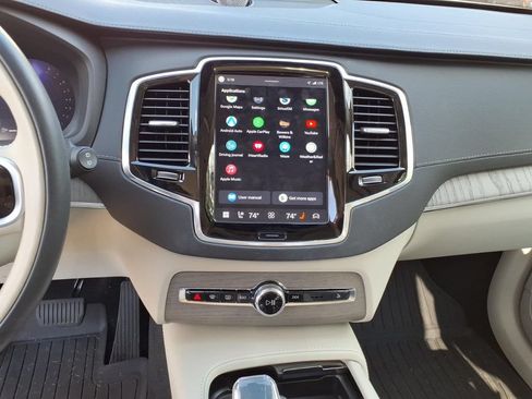 Used 2025 Volvo XC90 B6 Ultra w/ Protection Package Premier AWD/4WD image 18