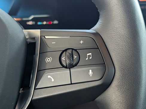 Used 2025 BMW X1 xDrive28i w/ Premium Package image 22