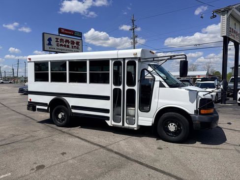Used 2006 Chevrolet Express 3500 w/ School Bus Package image 5