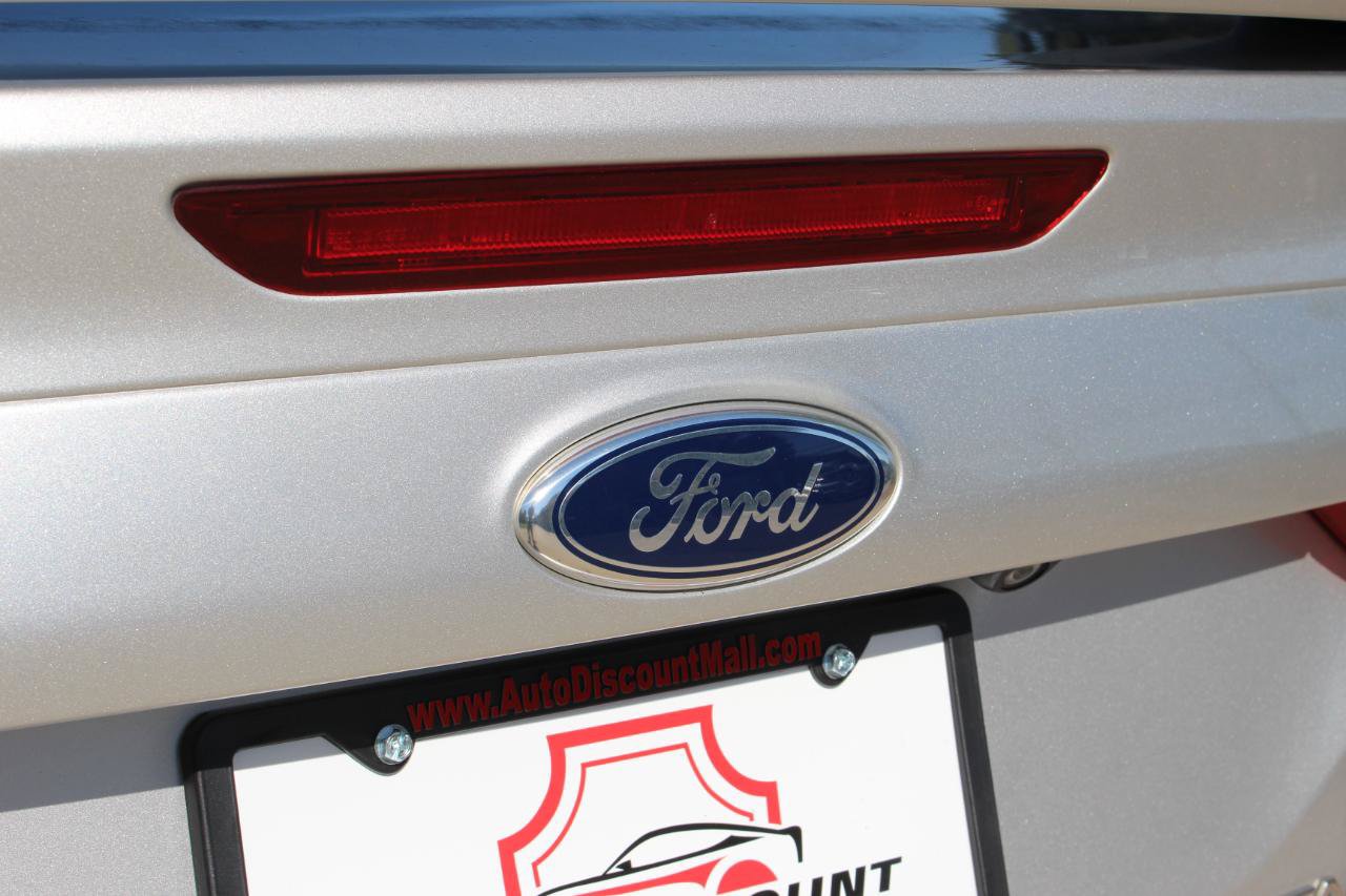 Used 2014 Ford Focus Titanium FWD image 45