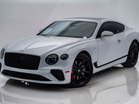 Used 2021 Bentley Continental GT AWD/4WD image 3