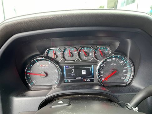 Used 2019 Chevrolet Silverado 2500 LTZ w/ Duramax Plus Package AWD/4WD image 7