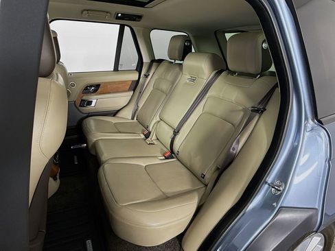 Used 2019 Land Rover Range Rover HSE image 27