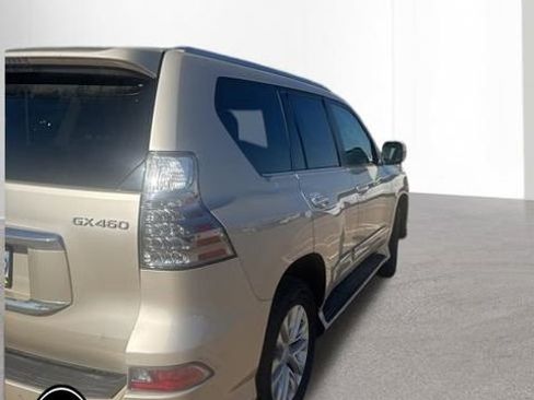 Used 2014 Lexus GX 460 w/ Premium Package image 5