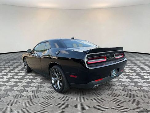 Used 2017 Dodge Challenger SXT Plus RWD image 5