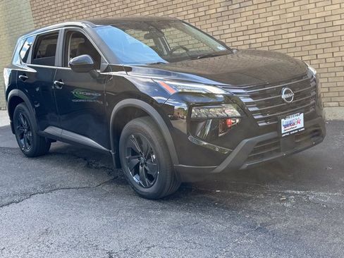 New 2026 Nissan Rogue SV AWD/4WD image 2
