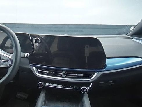 Used 2025 Chevrolet Equinox EV LT w/ Convenience Package FWD image 18