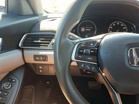 Used 2020 Honda Accord LX image 22