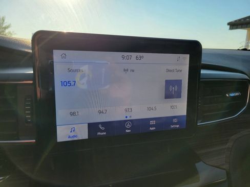 Used 2022 Ford Explorer Limited AWD/4WD image 17