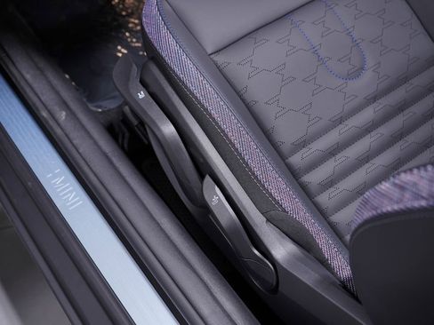 New 2026 MINI Cooper S image 17