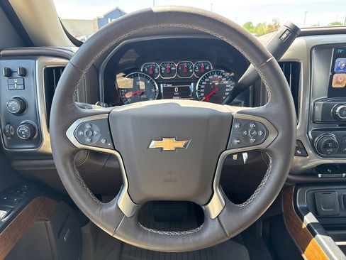 Used 2018 Chevrolet Silverado 1500 LTZ w/ Sport Package AWD/4WD image 21