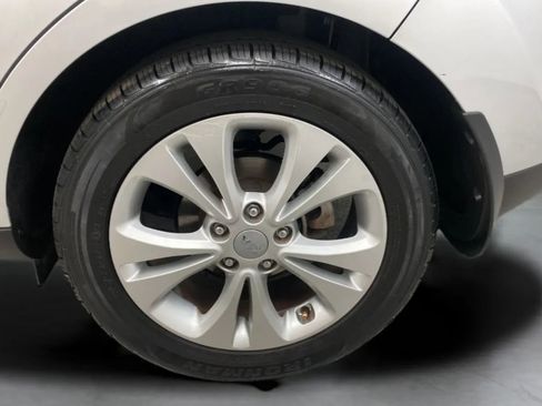 Used 2015 Kia Soul + FWD image 7