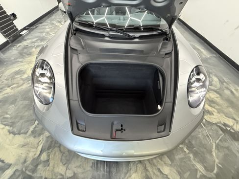 Used 2021 Porsche 911 Targa 4S AWD/4WD image 28
