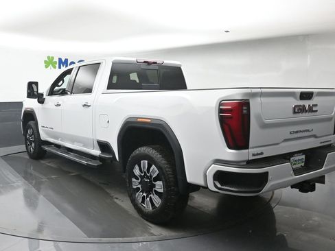 Used 2025 GMC Sierra 2500 Denali w/ Technology Package image 29
