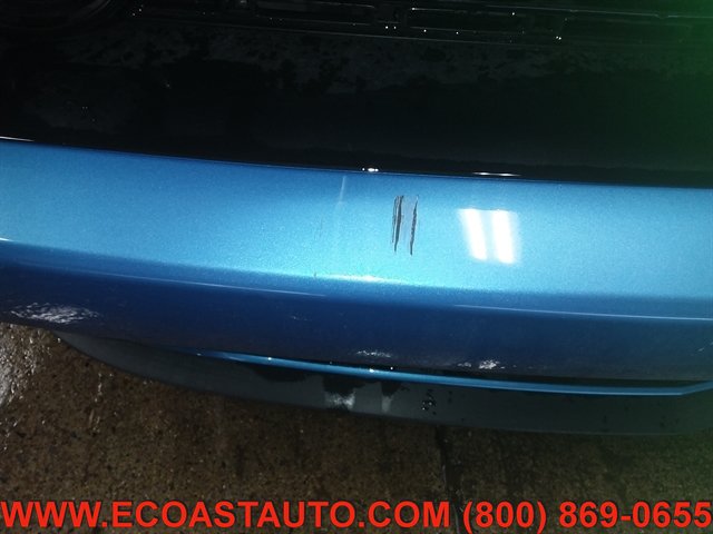 Used 2015 Dodge Challenger R/T RWD image 17