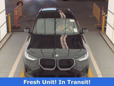 Used 2025 BMW X3 xDrive30i w/ Premium Package AWD/4WD image 12