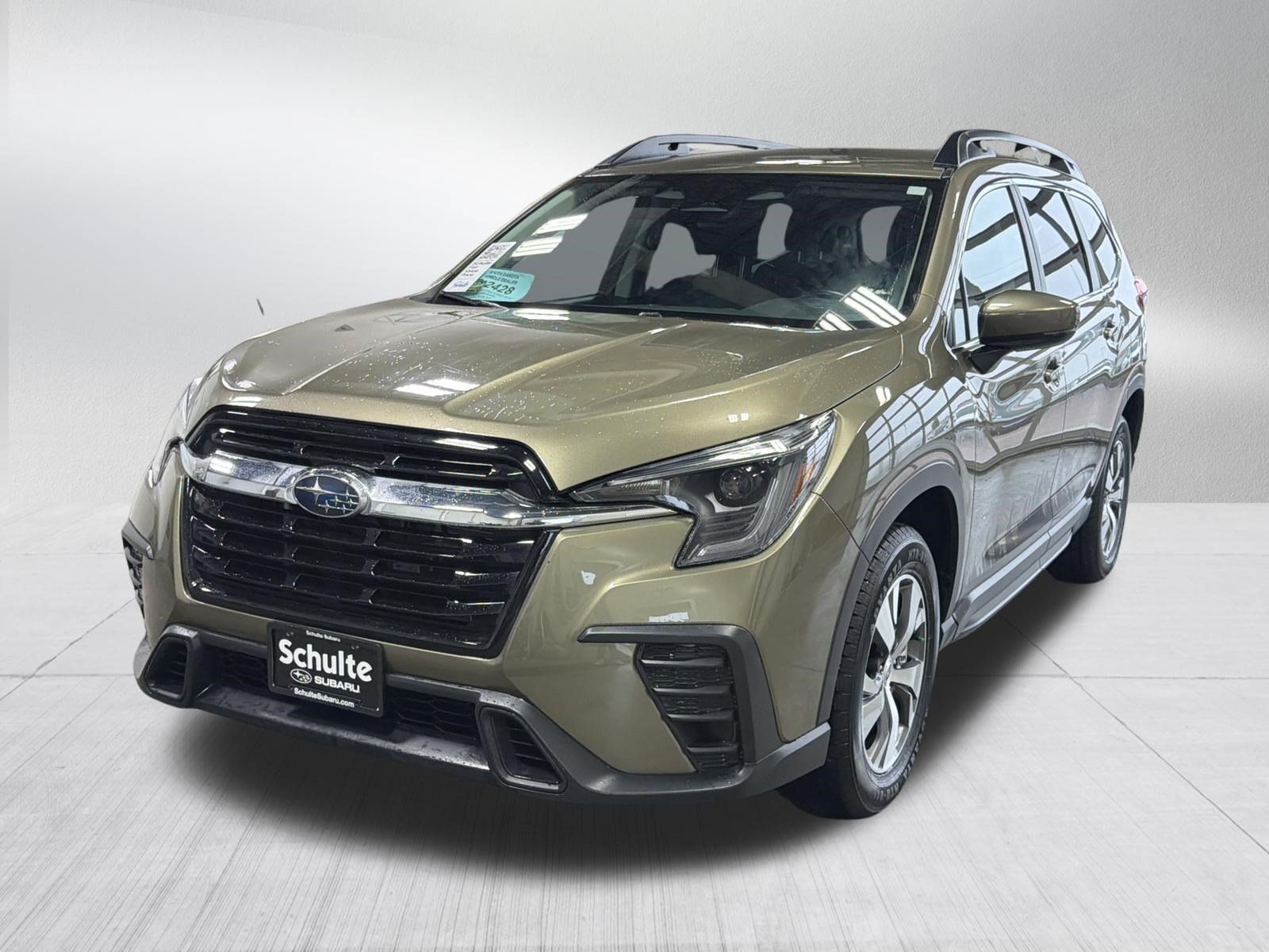 Certified 2024 Subaru Ascent Premium w/ Convenience Package AWD/4WD image 4