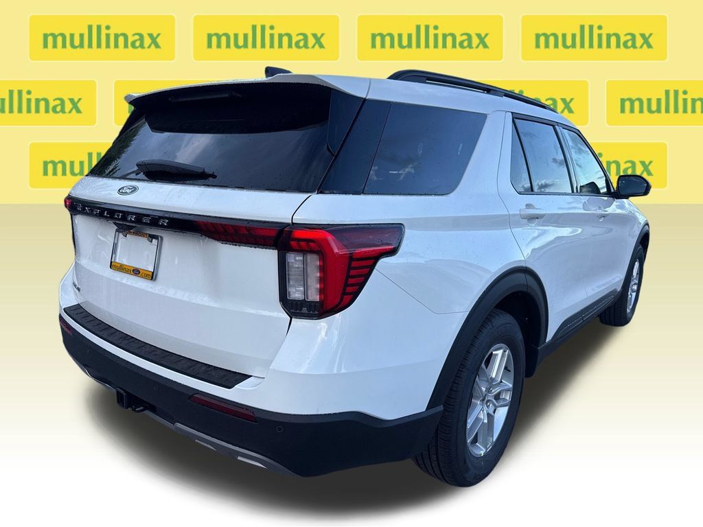 New 2027 Ford Explorer Active w/ Active Comfort Package RWD image 44