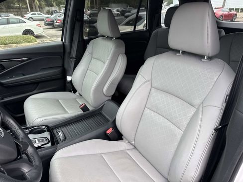 Used 2023 Honda Passport Elite image 23