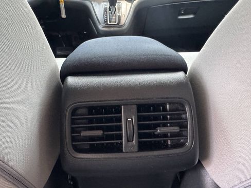 Used 2016 Honda CR-V SE image 27