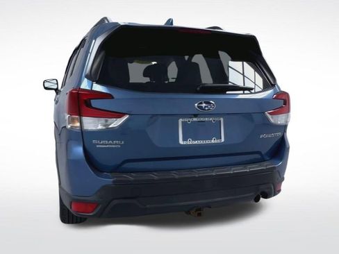 Used 2019 Subaru Forester Limited AWD/4WD image 7