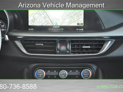 Used 2018 Alfa Romeo Stelvio Ti Sport image 35