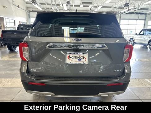 Used 2023 Ford Explorer XLT w/ Equipment Group 202A AWD/4WD image 14