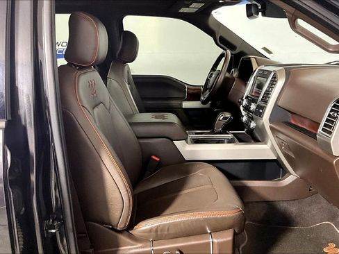 Used 2015 Ford F150 King Ranch w/ Equipment Group 601A Luxury image 6