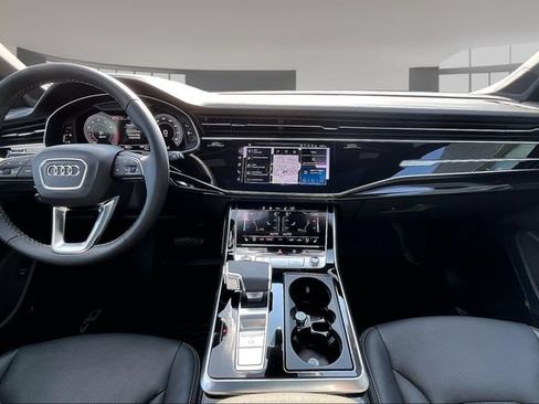 Used 2026 Audi Q7 3.0T Premium Plus w/ Premium Plus Package AWD/4WD image 7