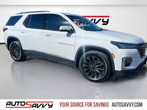 Used 2023 Chevrolet Traverse RS w/ LPO, Floor Liner Package image 1