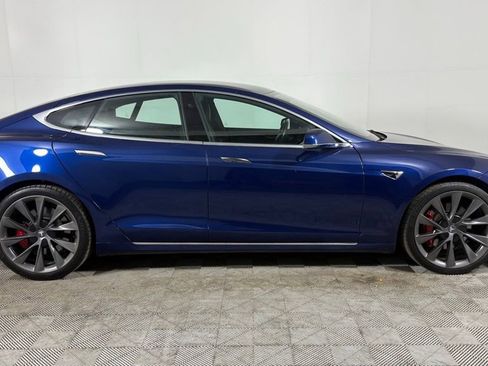 Used 2020 Tesla Model S Performance image 2