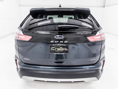 Used 2024 Ford Edge SEL image 6