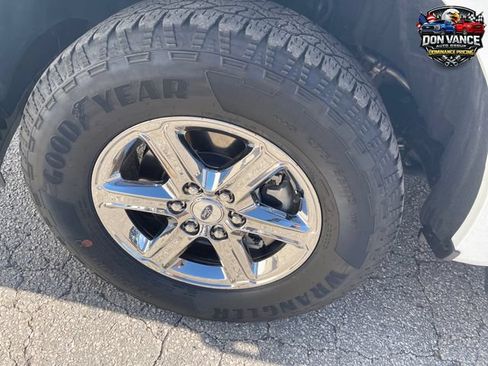 Used 2025 Ford F150 XLT w/ Equipment Group 301A Standard AWD/4WD image 25