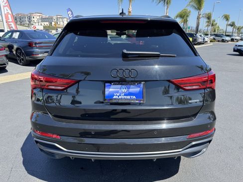 Used 2021 Audi Q3 2.0T Premium w/ Convenience Package AWD/4WD image 19