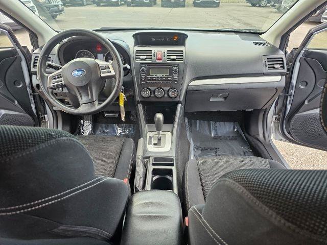 Used 2014 Subaru Crosstrek 2.0i Premium w/ Moonroof Package AWD/4WD image 9