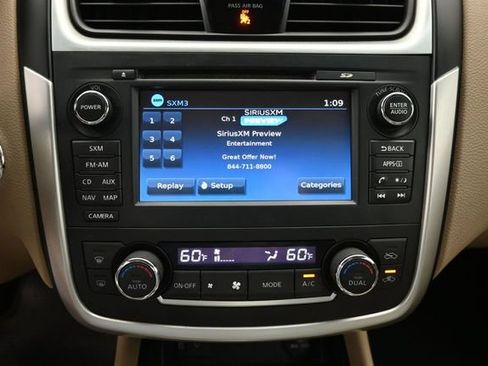 Used 2016 Nissan Altima 2.5 SL w/ 2.5 Technology w/LED Package FWD image 14