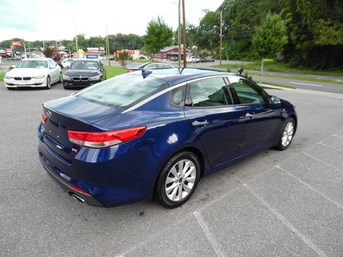 Used 2016 Kia Optima EX FWD image 6