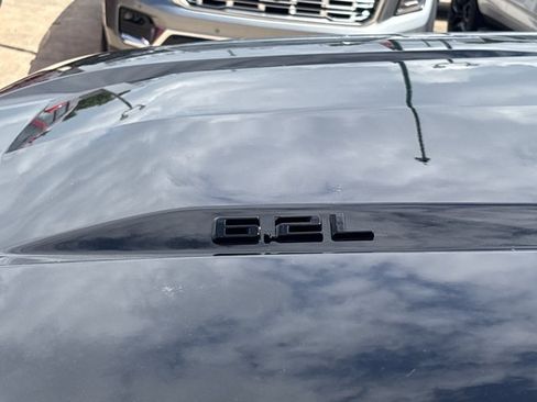New 2026 Chevrolet Silverado 1500 LTZ w/ LTZ Premium Package AWD/4WD image 12