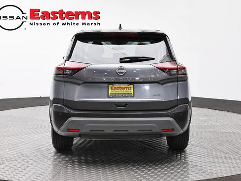 Used 2023 Nissan Rogue S AWD/4WD image 6