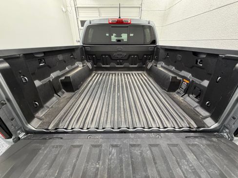 Used 2026 Chevrolet Colorado Z71 AWD/4WD image 25