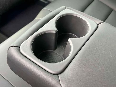 Used 2023 Nissan Rogue SL w/ SL Premium Package image 13