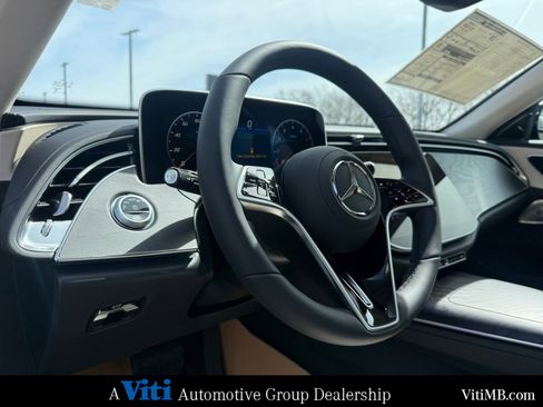 New 2026 Mercedes-Benz E 450 4MATIC Sedan image 12