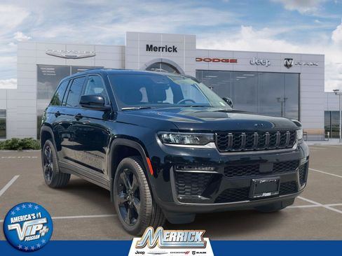 Used 2026 Jeep Grand Cherokee Limited w/ Limited Altitude Package AWD/4WD image 1