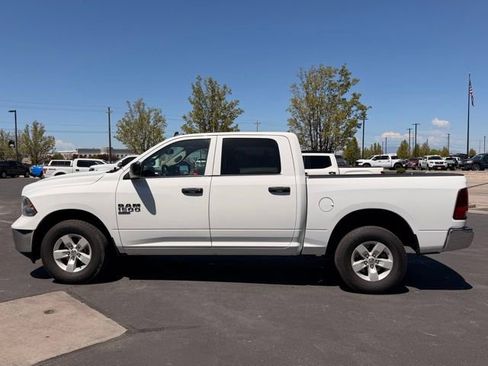 Used 2023 RAM 1500 Classic SLT w/ Electronics Group AWD/4WD image 5