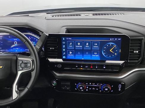 Certified 2026 Chevrolet Silverado 1500 LT AWD/4WD image 18