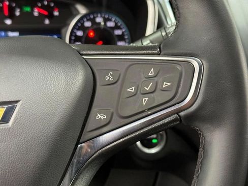 Used 2023 Chevrolet Equinox LT w/ Driver Convenience Package AWD/4WD image 18