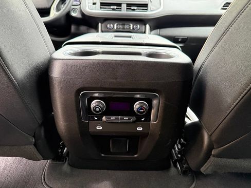 Used 2023 Chevrolet Suburban Premier RWD image 30