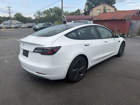 Used 2021 Tesla Model 3 Standard Range Plus RWD image 6