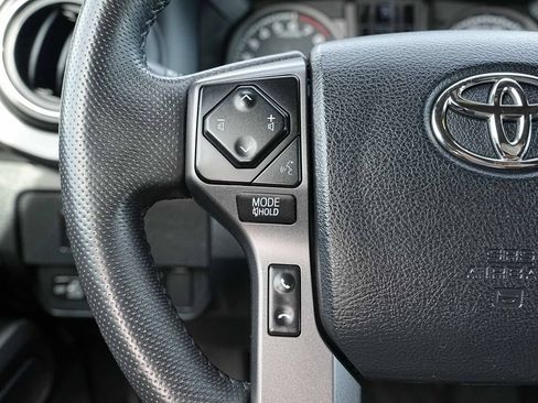 Used 2023 Toyota Tacoma TRD Off-Road AWD/4WD image 34